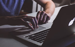 股票配资开户公司:交易配资网-一则传闻引爆市场！机器人板块逆市崛起 究竟发生了什么？